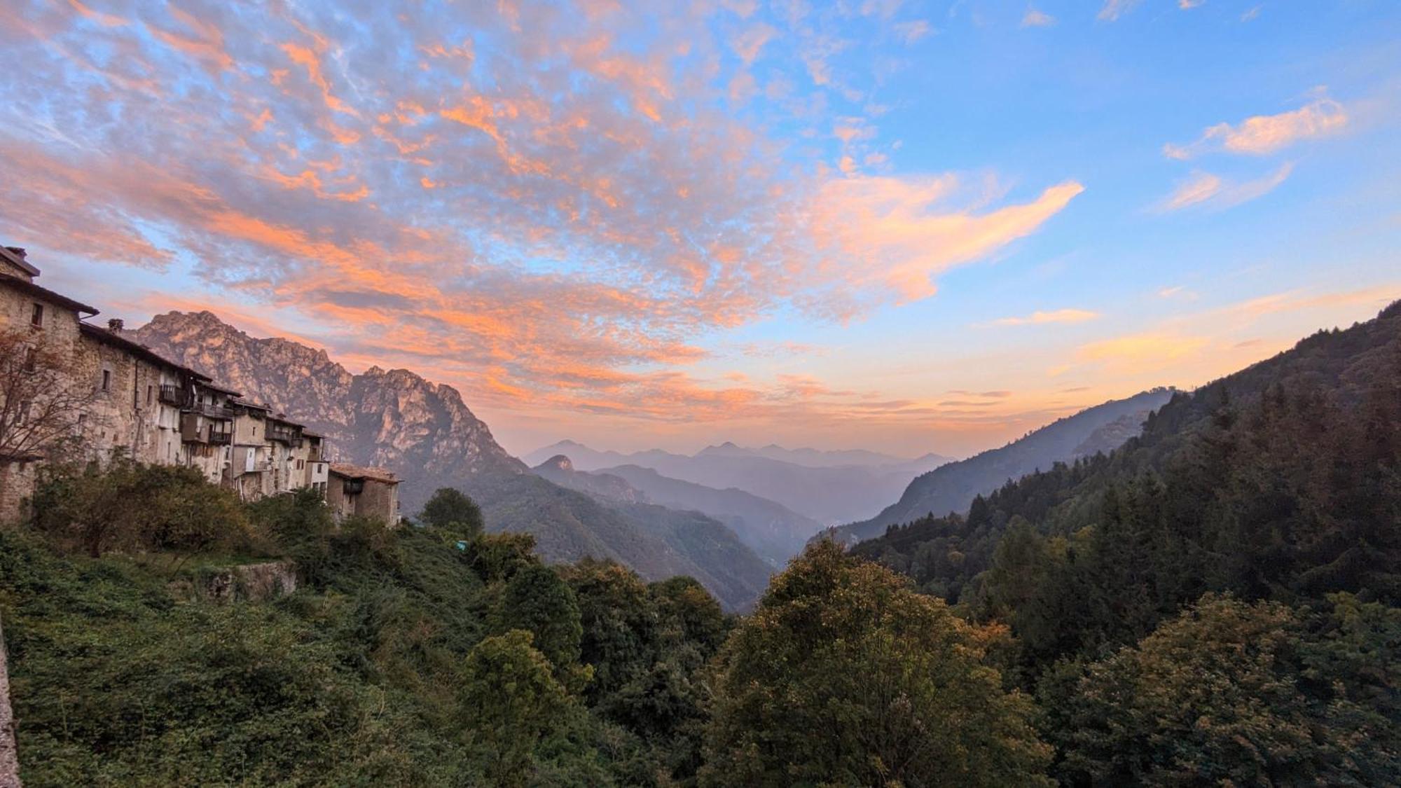B&B Piccolo Tibet Lavenone Exterior foto